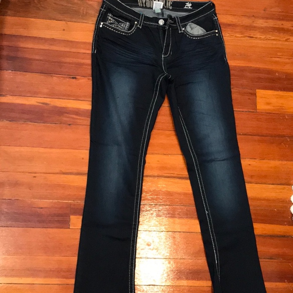 Boot cut jeans
